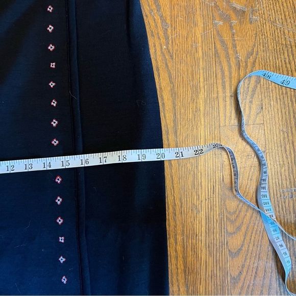 Vintage Garnet Hill Black Floral Embroidered Wool Dress, Size 14 Petite - Picture 14 of 16